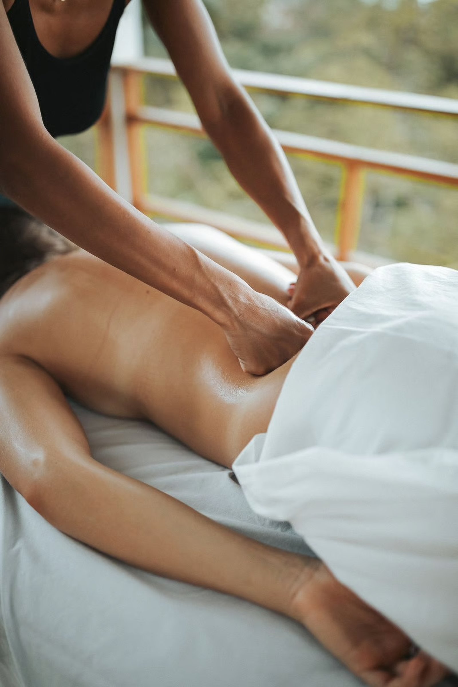 Therapeutic massage in and near Puerto Viejo — 60 minutes